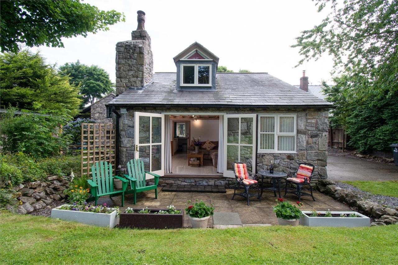 Finest Retreats - The Cottage - Luxury 1 Bed Cottage Rhydymwyn Dış mekan fotoğraf